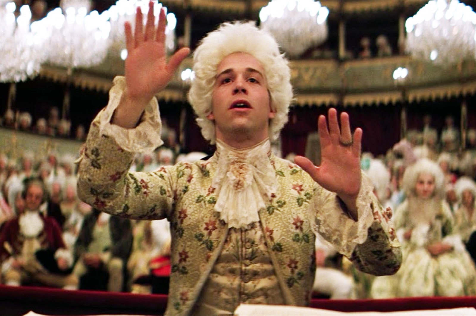 Фильм о моцарте смотреть онлайн