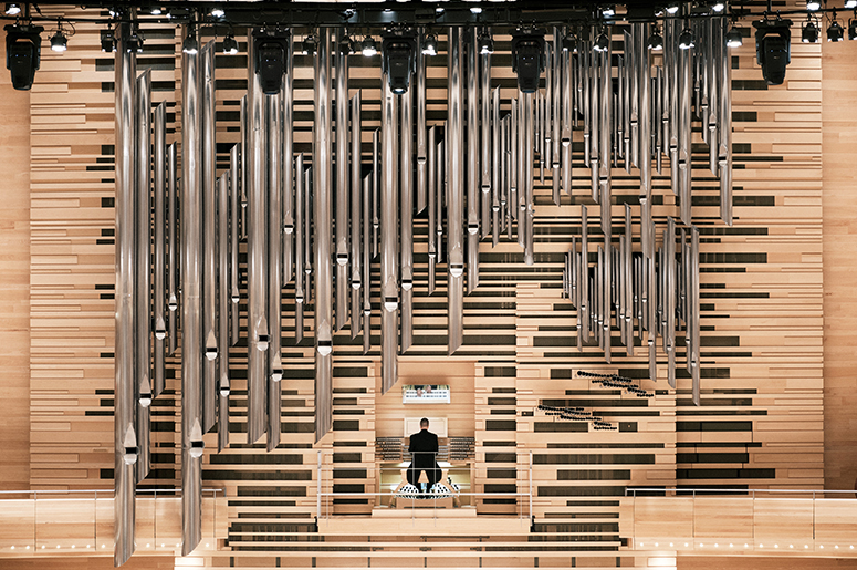 Organ and Orchestra: Perfect Harmony