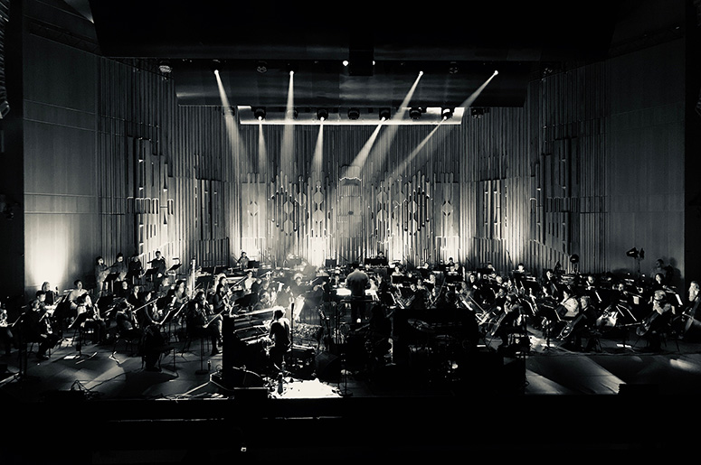 Patrick Watson and the Orchestre FILMharmonique